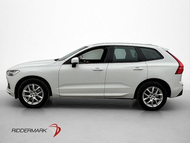 Begagnad Volvo XC60 Momentum 250 HK (183 kW) 2019 Vit SUV