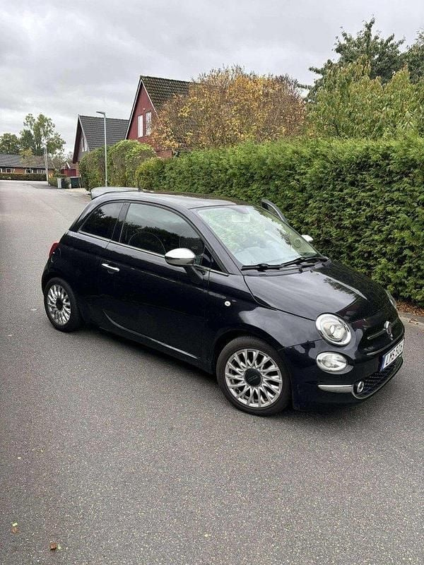Svart Begagnad 2016 Fiat 500 Halvkombi | 78 500 kr (Marknadspris) - Bild 1/4
