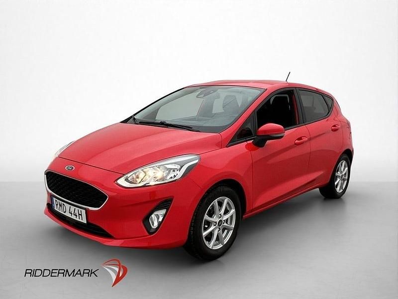 Begagnad Ford Fiesta Trend 101 HK (74 kW) 2019 Röd Halvkombi