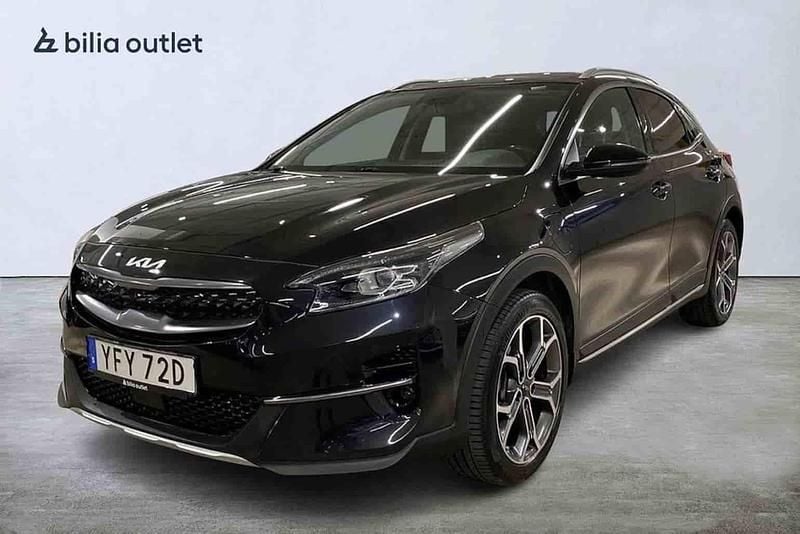 Svart Begagnad 2022 Kia XCeed SUV | 244 900 kr (Marknadspris) - Bild 1/1