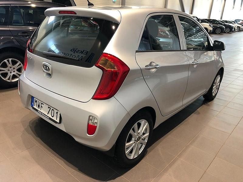 Begagnad Kia Picanto 68 HK (50 kW) 2012 Grå metallic Halvkombi