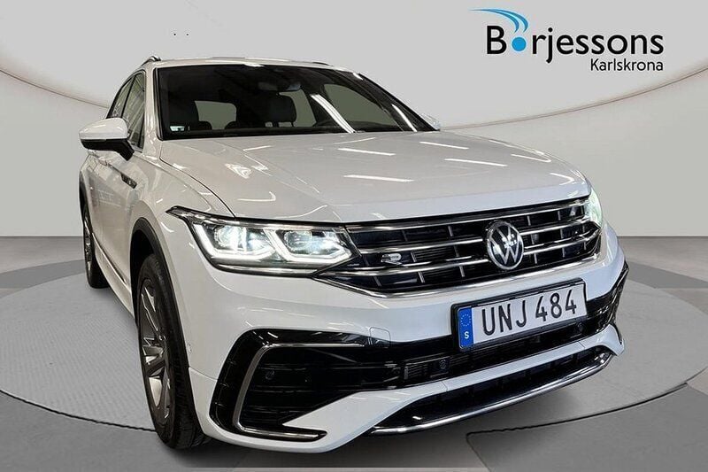 Vit Begagnad 2020 VW Tiguan R SUV | 349 000 kr (Dyr) - Bild 1/4