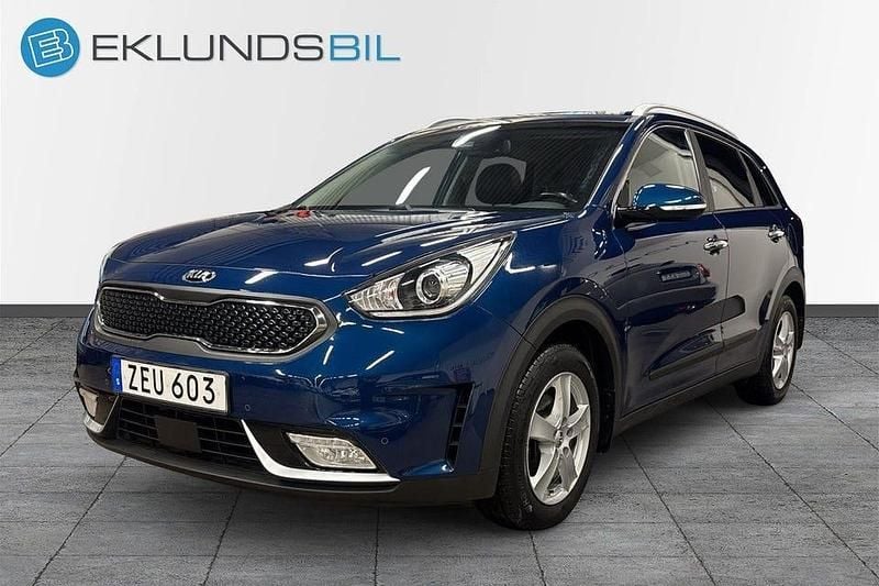 Begagnad Kia Niro Advance 141 HK (103 kW) 2017 Blå SUV