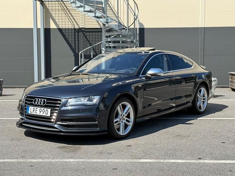 Blå Begagnad 2011 Audi A7 Sportback Comfort Halvkombi | 239 400 kr (Marknadspris) - Bild 1/4
