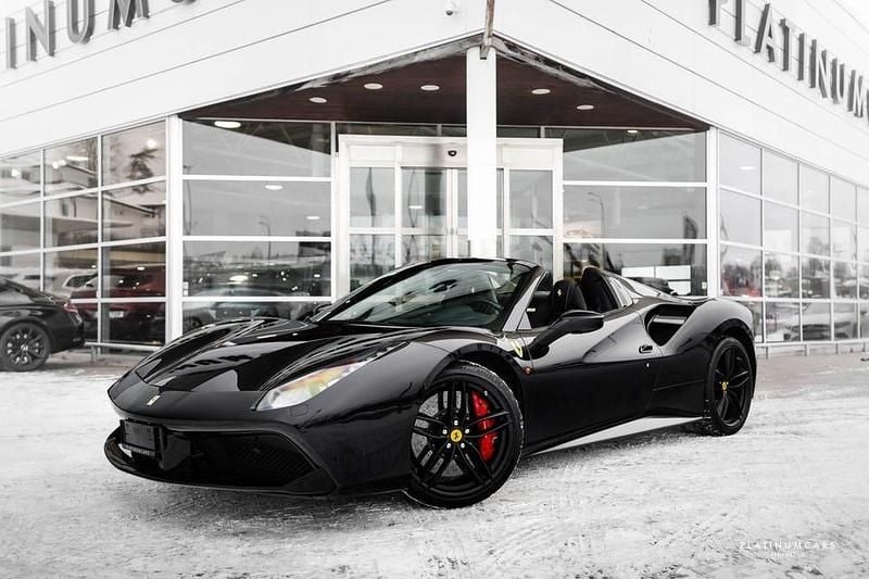 Svart Begagnad 2017 Ferrari 488 Cab | 2 599 000 kr - Bild 1/4
