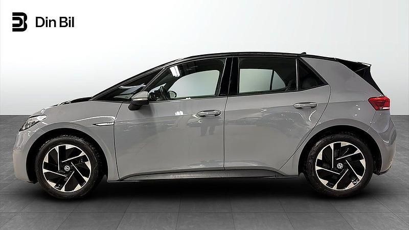 Begagnad VW ID.3 Pro Performance 150 kW (204 HK) 2021 Moonstone grey Halvkombi