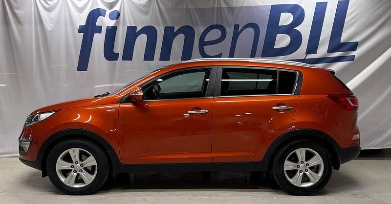 Orange Begagnad 2011 Kia Sportage SUV | 99 500 kr (Marknadspris) - Bild 1/4