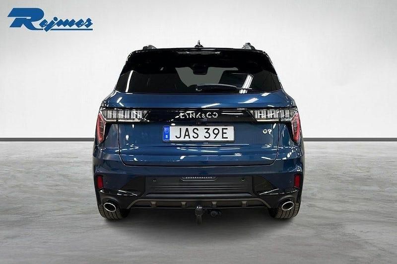 Begagnad Lynk & Co 01 180 HK (132 kW) 2023 Blå SUV