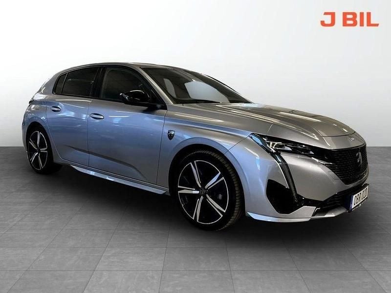 Grå Begagnad 2023 Peugeot 308 GTi Halvkombi | 229 900 kr (Marknadspris) - Bild 1/4