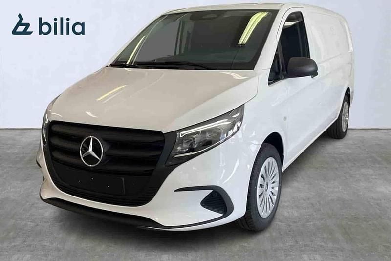 Vit Ny 2025 Mercedes Vito Minibuss | 648 750 kr - Bild 1/1