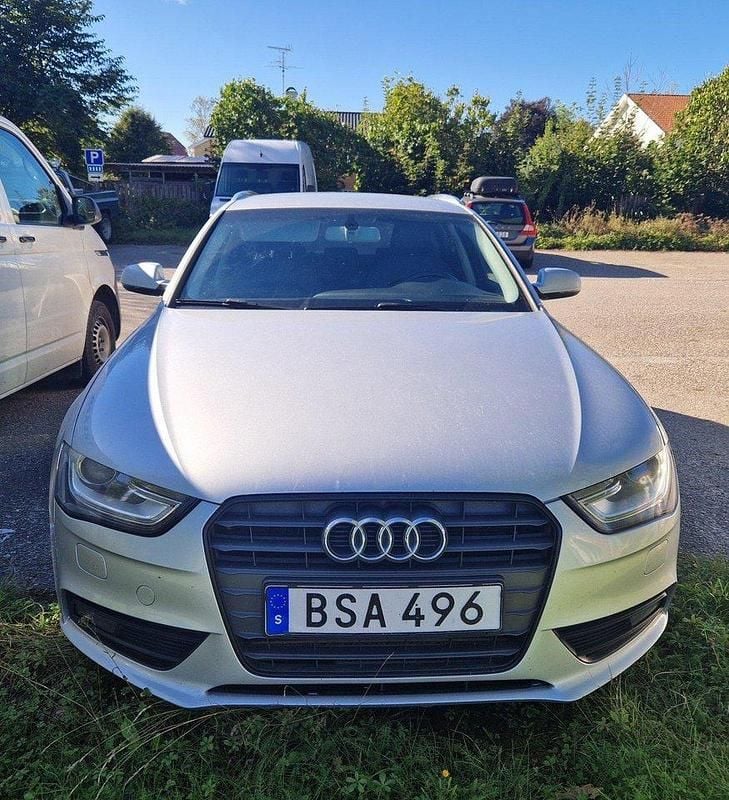 Silver Begagnad 2013 Audi A4 Kombi | 95 000 kr (Marknadspris) - Bild 1/4