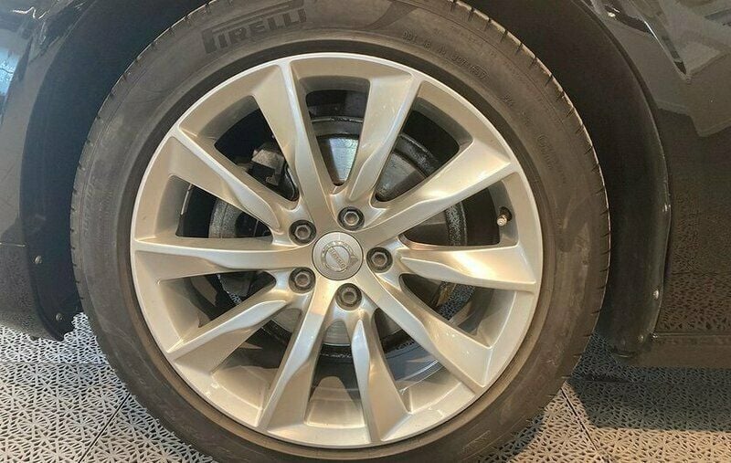 Begagnad Volvo V90 Business Edition 150 HK (110 kW) 2018 Svart Kombi