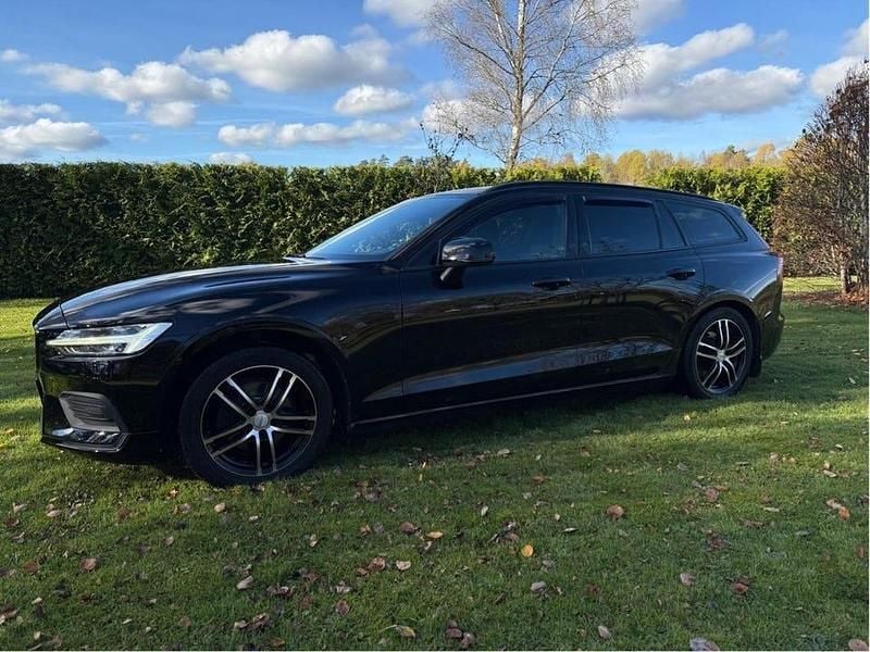 Begagnad Volvo V60 Momentum 150 HK (110 kW) 2019 Kombi
