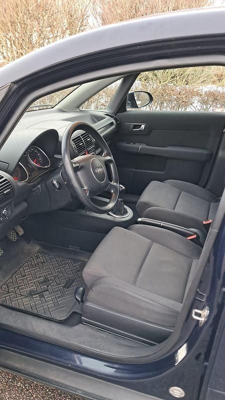 Begagnad Audi A2 75 HK (55 kW) 2003 Halvkombi