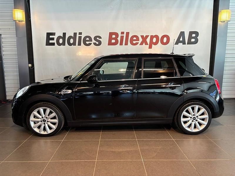 Begagnad Mini Cooper S 192 HK (141 kW) 2018 Svart Halvkombi