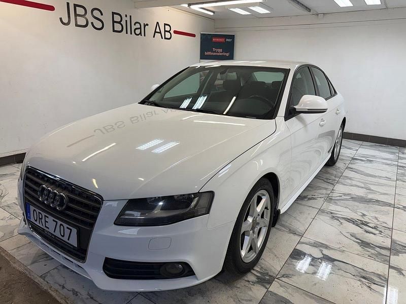 Vit Begagnad 2008 Audi A4 Sedan | 45 900 kr (Marknadspris) - Bild 1/4
