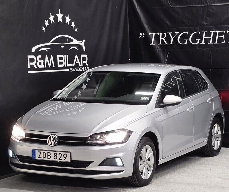 Silver Begagnad 2017 VW Polo Halvkombi | 119 800 kr (Marknadspris) - Bild 1/4