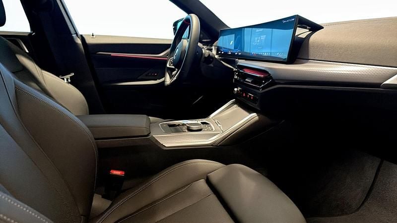 Begagnad BMW i4 Comfort Edition 442 kW (601 HK) 2025 Svart Sedan