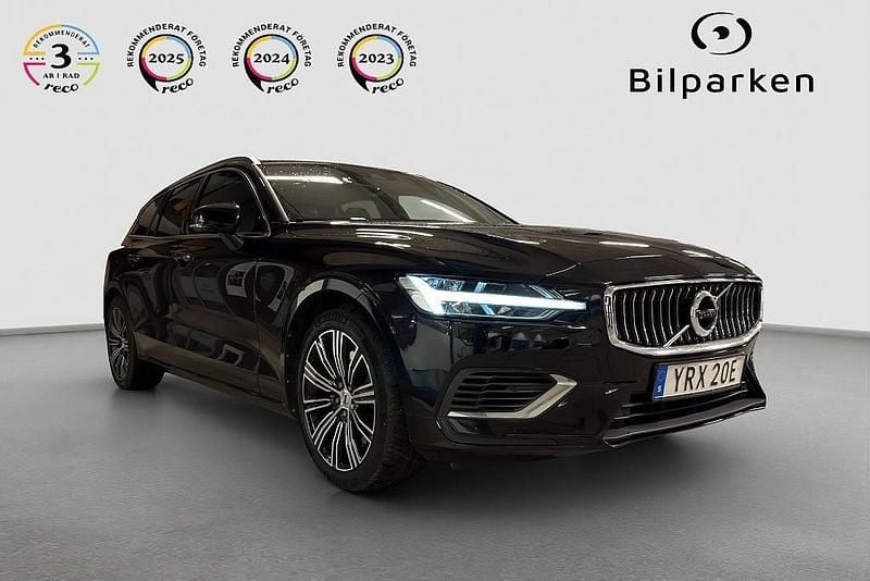 Svart Begagnad 2021 Volvo V60 Kombi | 249 990 kr (Bra pris) - Bild 1/4