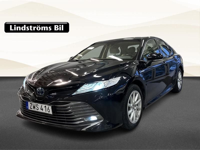 Begagnad Toyota Camry Hybrid Executive 220 HK (161 kW) 2019 Svart Sedan