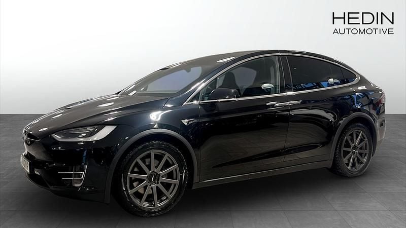 Svart Begagnad 2018 Tesla Model X SUV | 359 900 kr (Bra pris) - Bild 1/4