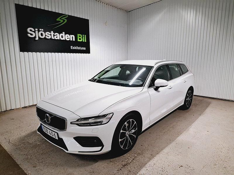 Vit Begagnad 2018 Volvo V60 Kombi | 219 900 kr (Marknadspris) - Bild 1/4