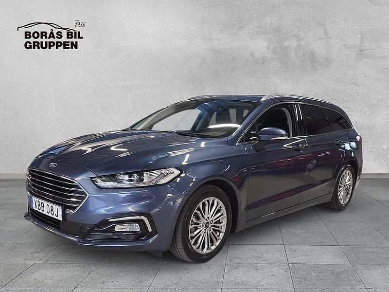Blå Begagnad 2022 Ford Mondeo Titanium Kombi | 209 000 kr (Bra pris) - Bild 1/4