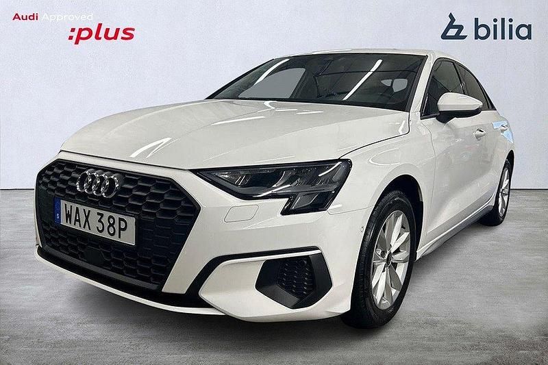 Vit Begagnad 2023 Audi A3 Proline Sedan | 299 000 kr (Marknadspris) - Bild 1/4