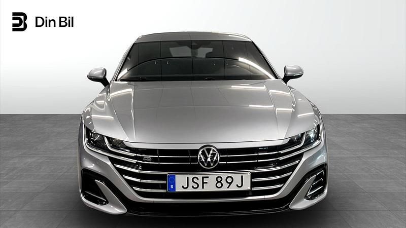 Begagnad VW Arteon 156 HK (114 kW) 2023 Silver Kombi