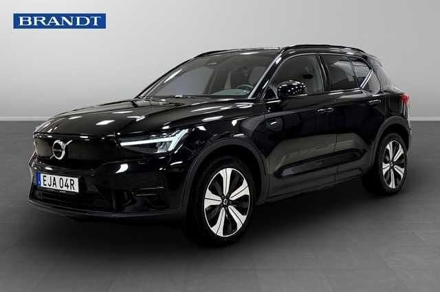 Svart Begagnad 2023 Volvo XC40 SUV | 389 900 kr (Marknadspris) - Bild 1/4