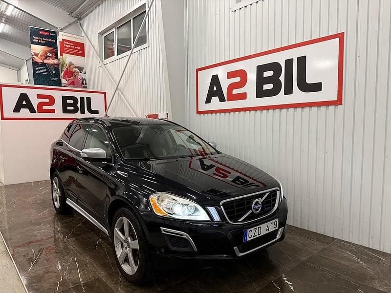 Begagnad Volvo XC60 R-Design 163 HK (119 kW) 2010 Svart SUV