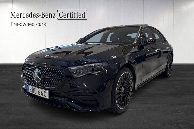 Svart (black) Begagnad 2024 Mercedes E300 Premium Sedan | 749 000 kr (Marknadspris) - Bild 1/4