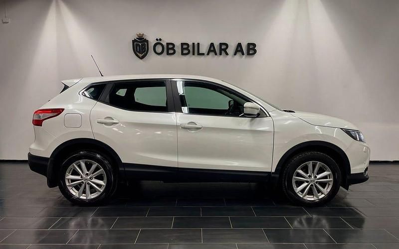 Begagnad Nissan Qashqai 116 HK (85 kW) 2014 Vit SUV