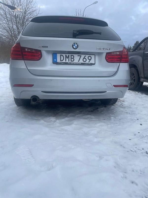 Begagnad BMW 320 184 HK (135 kW) 2015 Kombi