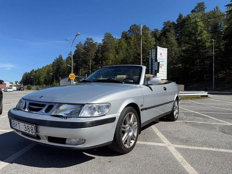 Begagnad Saab 9-3 150 HK (110 kW) 2003 Silver Cab