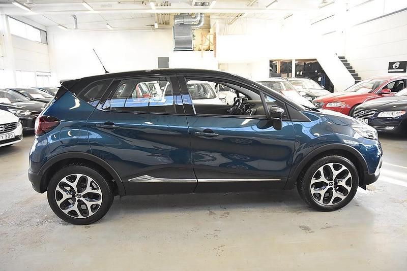 Begagnad Renault Captur 90 HK (66 kW) 2019 Blå SUV