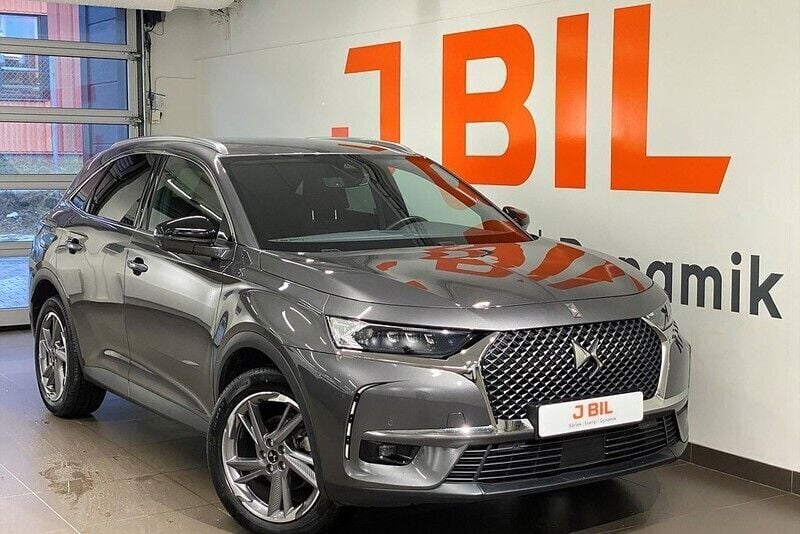 Grå Begagnad 2022 DS Automobiles DS7 Crossback Prestige SUV | 259 900 kr - Bild 1/4
