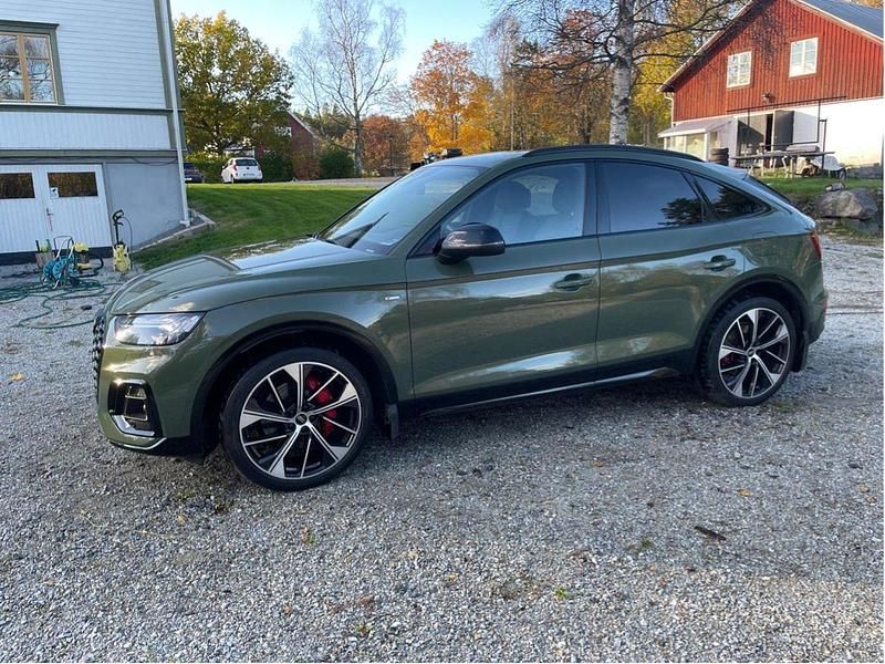 Grön Begagnad 2023 Audi Q5 Competition SUV | 539 000 kr - Bild 1/4