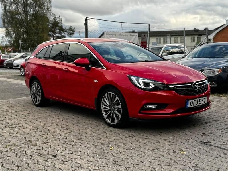 Röd Begagnad 2016 Opel Astra Dynamic Kombi | 109 000 kr (Marknadspris) - Bild 1/4