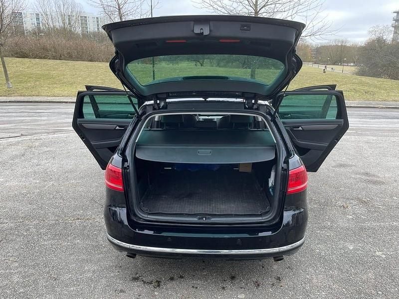 Begagnad VW Passat 177 HK (130 kW) 2014 Metalic Kombi