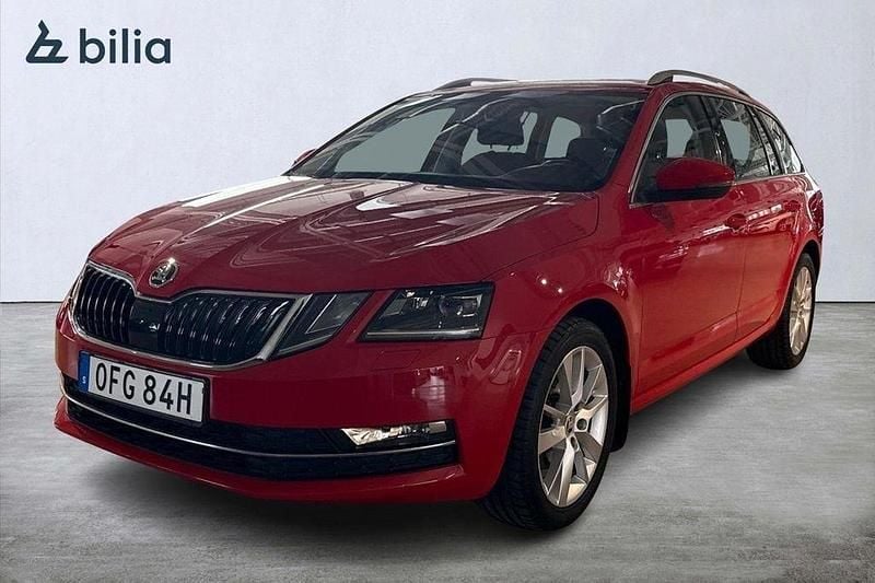 Röd Begagnad 2019 Skoda Octavia Style Kombi | 154 900 kr (Superpris) - Bild 1/4