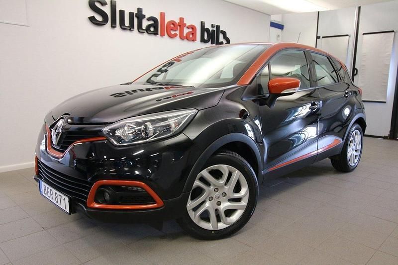 Flerfärgad Begagnad 2014 Renault Captur SUV | 67 900 kr (Lite dyr) - Bild 1/4