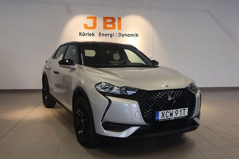 Grå Begagnad 2022 DS Automobiles DS3 Crossback Performance SUV | 259 900 kr - Bild 1/4