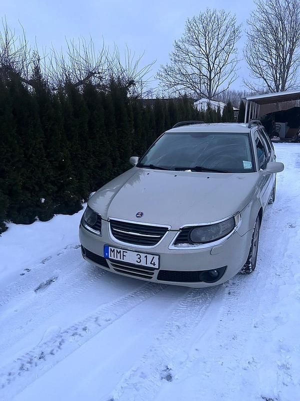 Begagnad 2007 Saab 9-5 Kombi | 24 500 kr (Marknadspris) - Bild 1/4
