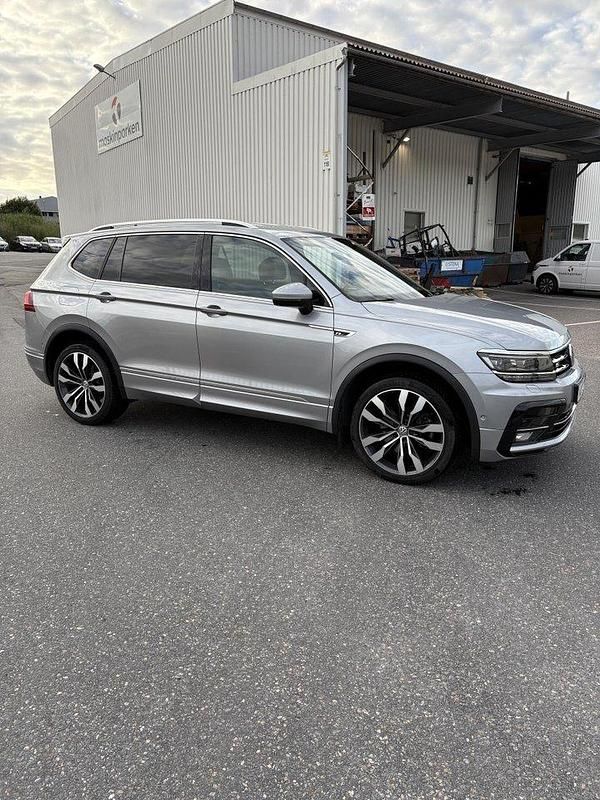 Silver Begagnad 2020 VW Tiguan Allspace GT SUV | 290 000 kr (Marknadspris) - Bild 1/4