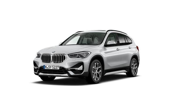 Silver Begagnad 2021 BMW X1 xLine SUV | 339 500 kr (Marknadspris) - Bild 1/4