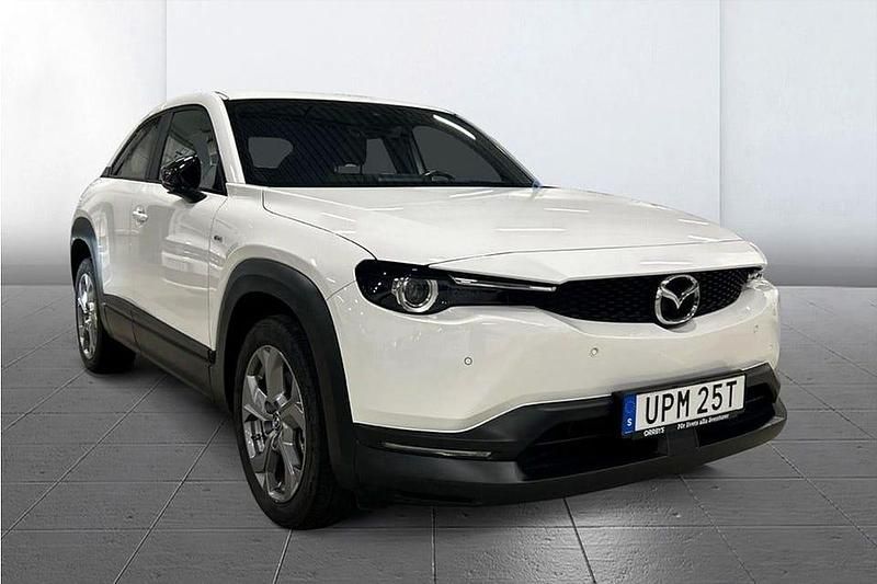 Begagnad Mazda MX30 Cosmo 105 kW (143 HK) 2022 Vit SUV