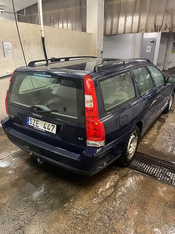 Begagnad Volvo V70 170 HK (125 kW) 2007 Kombi
