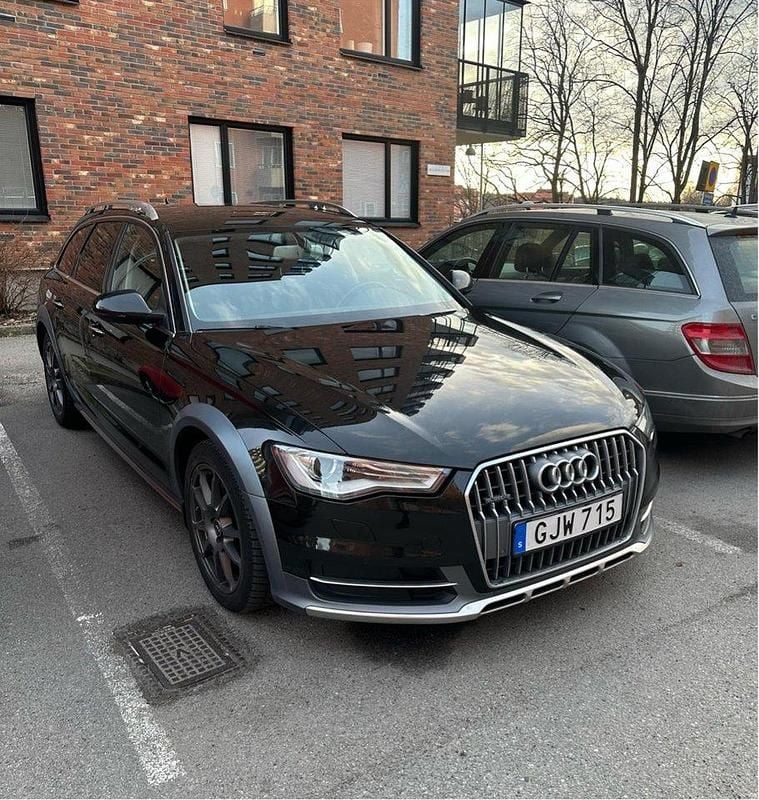 Svart Begagnad 2015 Audi A6 Allroad Kombi | 165 000 kr (Marknadspris) - Bild 1/2
