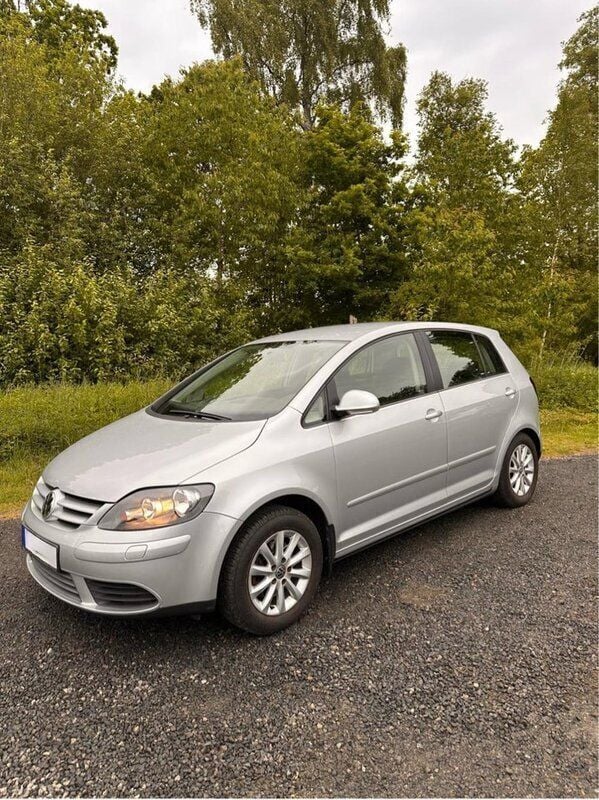 Silver Begagnad 2008 VW Golf Plus Cross Minibuss | 47 000 kr (Bra pris) - Bild 1/4